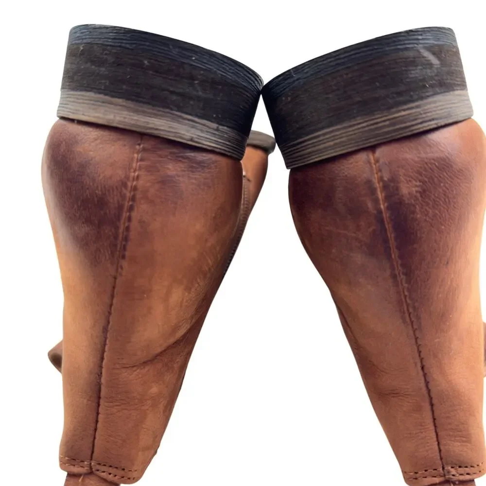 Franco Sarto Caramel Leather Zipper Classic Timeless Booties Women's Size 8